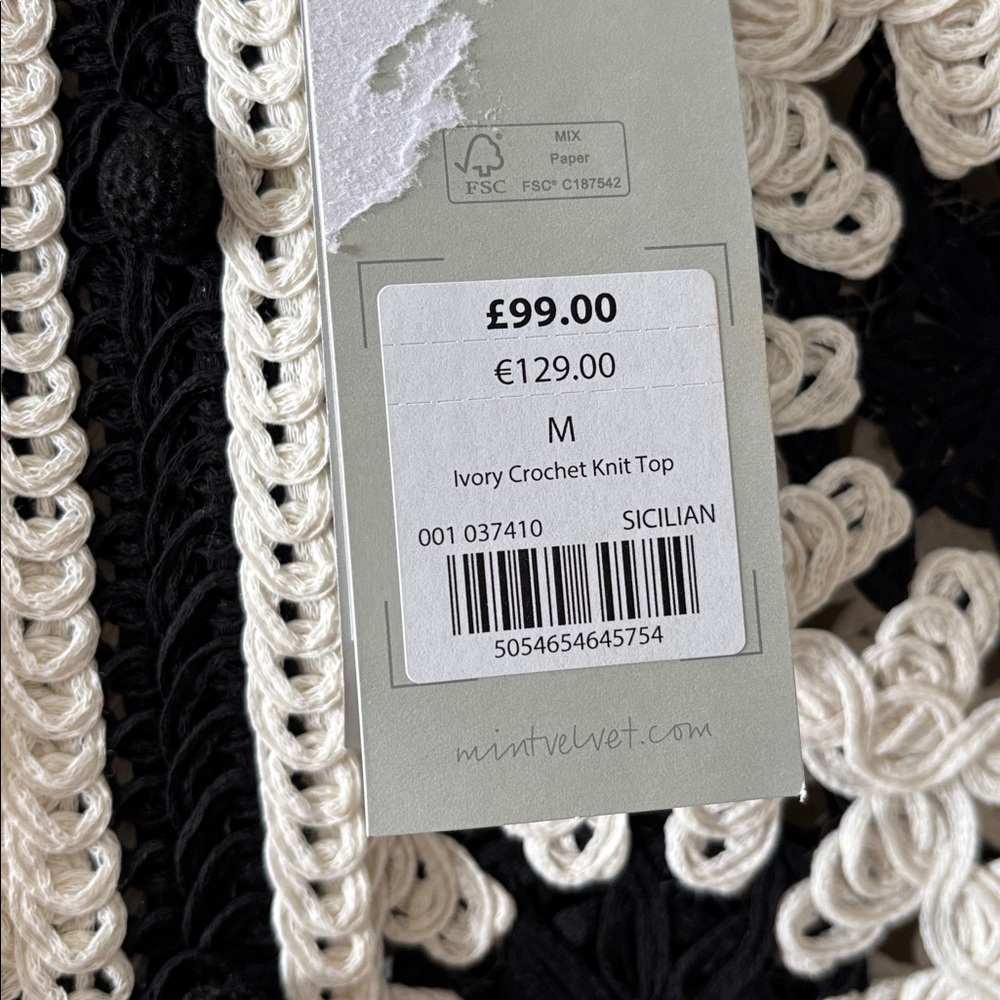 Mint Velvet Crocheted Vest Black Off-White Medium Button up Scalloped Edges NWT - Picture 2 of 9